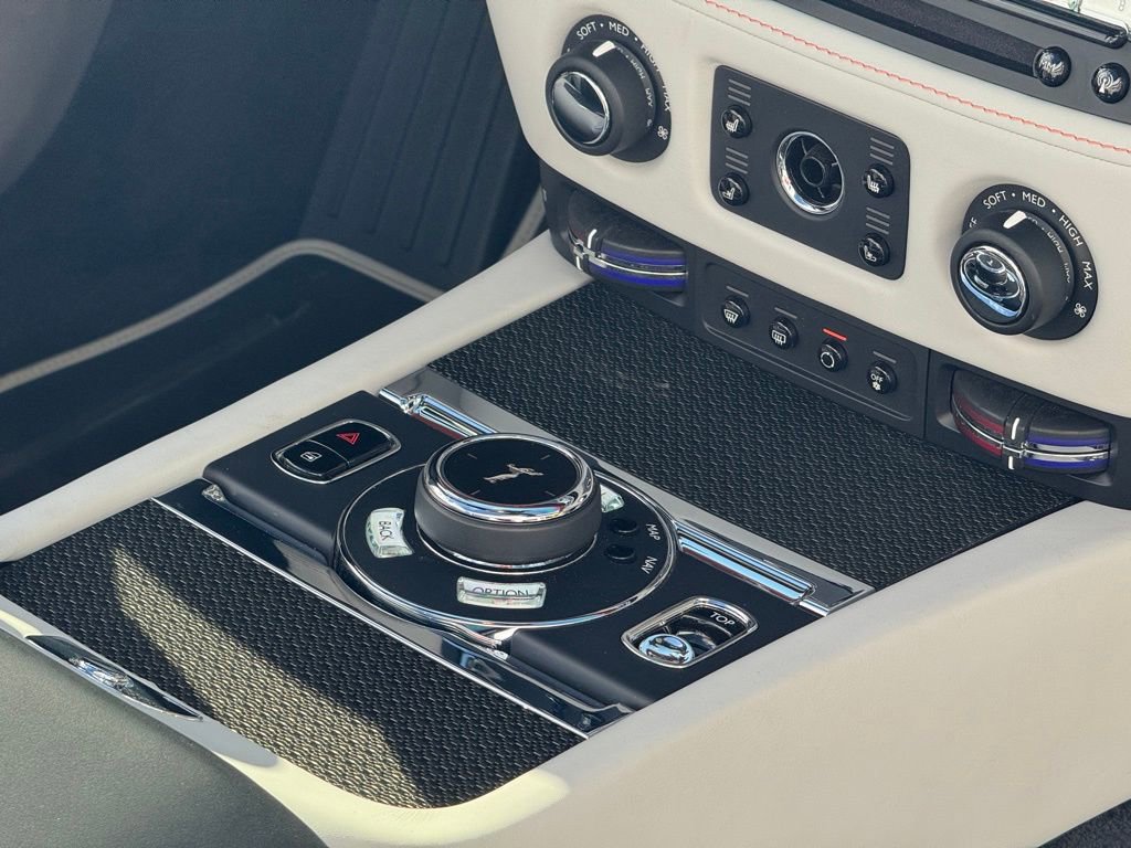 Used 2018 Rolls-Royce Dawn image 80
