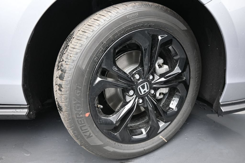 New 2025 Honda Accord SE image 37