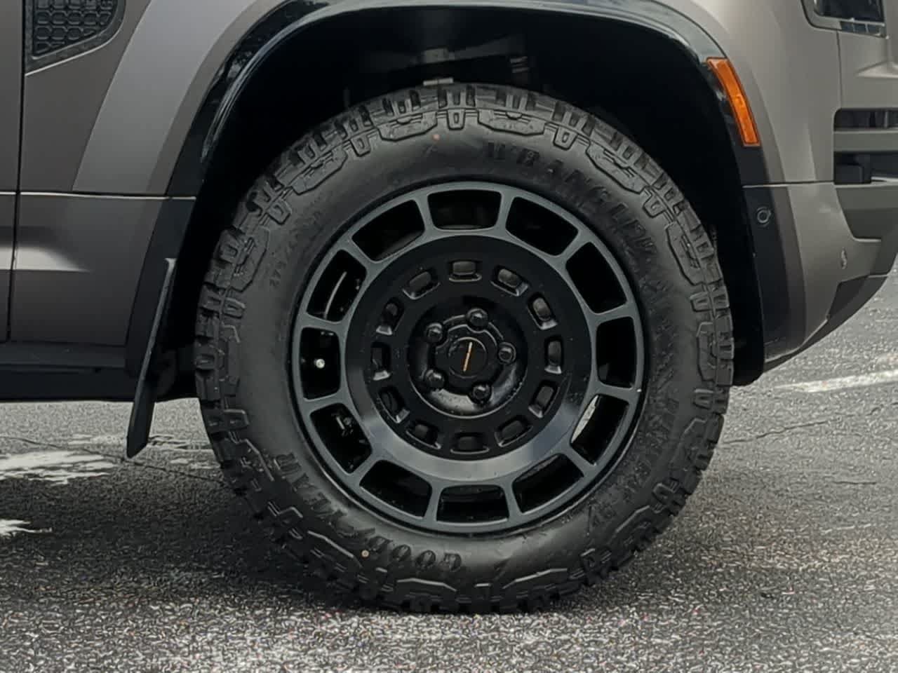 New 2026 Land Rover Defender 110 OCTA AWD/4WD image 14