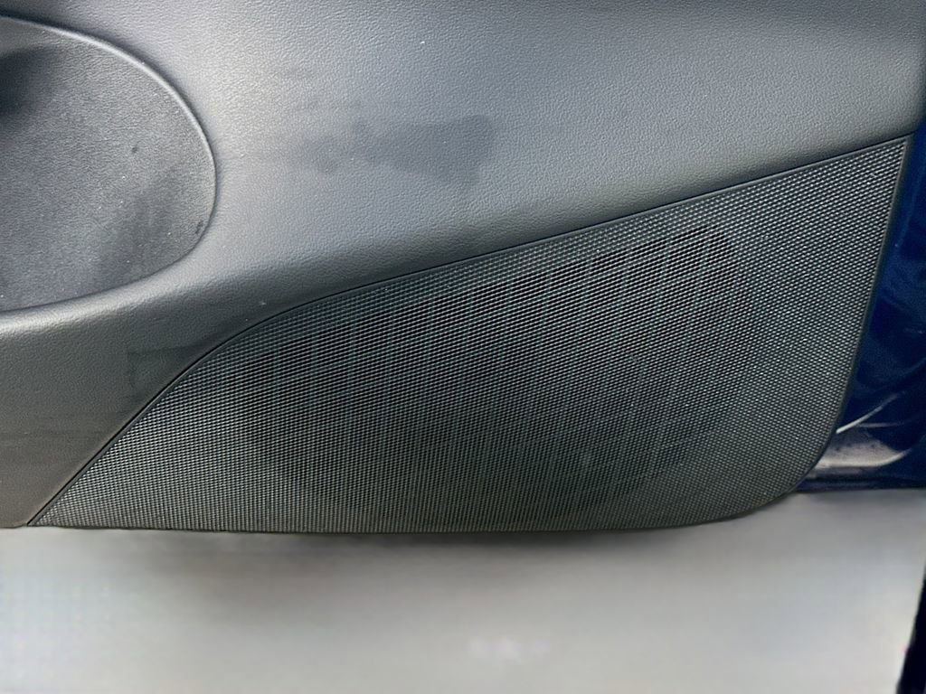 Used 2020 Tesla Model 3 Performance image 19