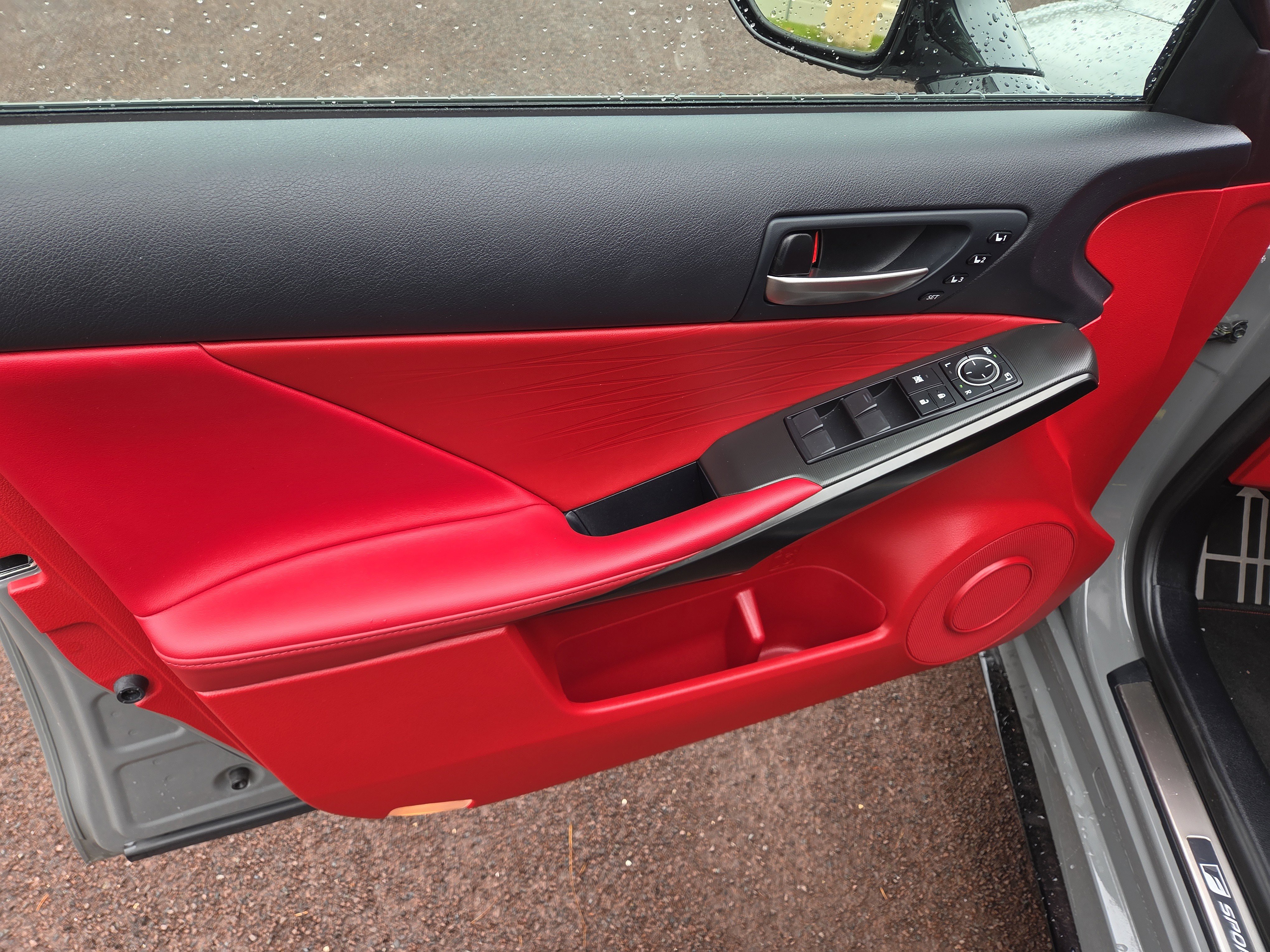 Certified 2025 Lexus IS 350 F Sport image 14