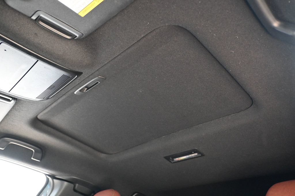 Used 2022 MAZDA MX-30 Electric w/ Premium Plus Pkg FWD image 18