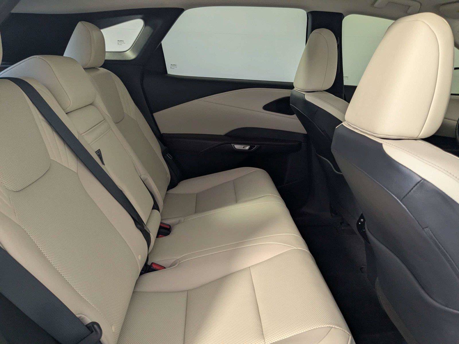 Used 2024 Lexus RX 350 FWD w/ Technology Package image 27