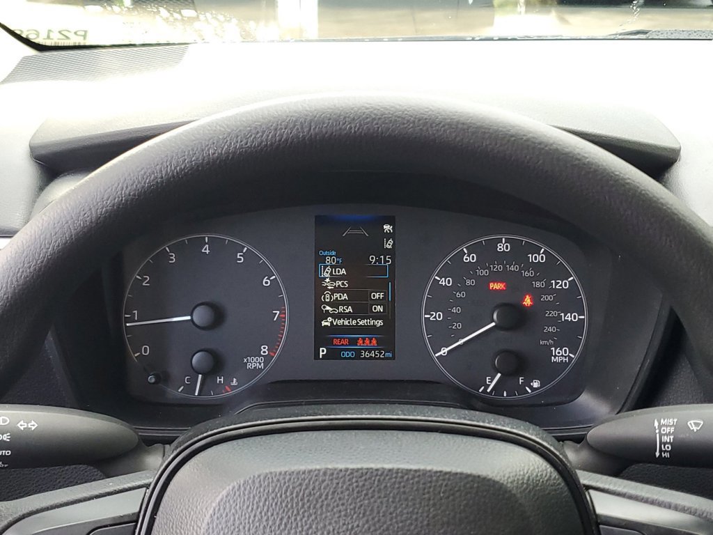 Used 2024 Toyota Corolla LE FWD image 7
