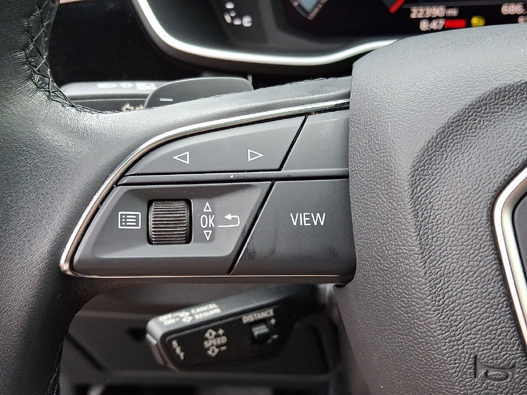 Used 2023 Audi Q3 2.0T Premium Plus w/ Premium Plus Package AWD/4WD image 22