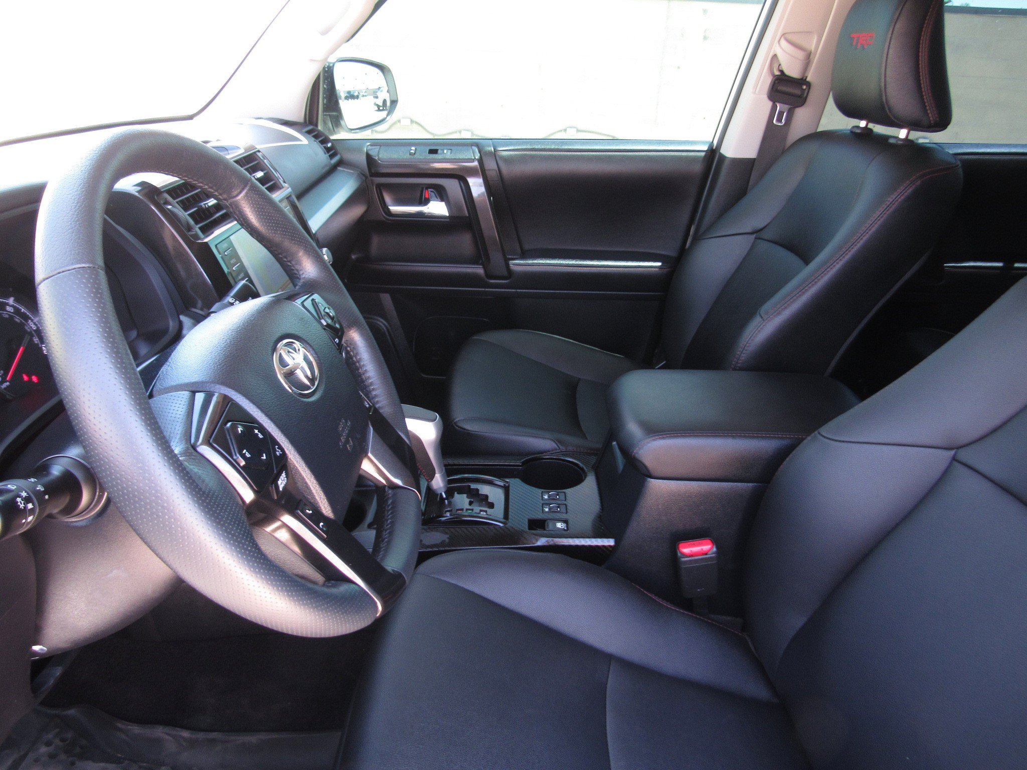Used 2023 Toyota 4Runner TRD Off-Road Premium w/ Moonroof Package AWD/4WD image 15