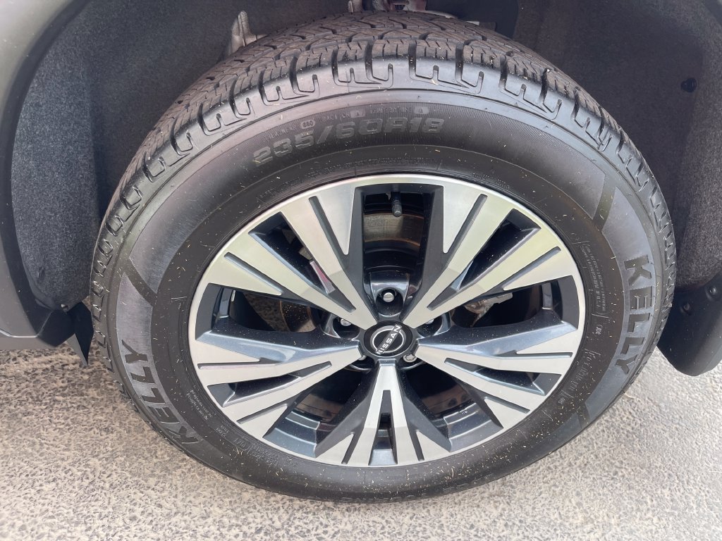 Certified 2023 Nissan Rogue SV AWD/4WD image 30