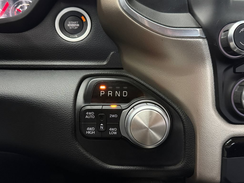 Used 2020 RAM 1500 Laramie AWD/4WD image 23