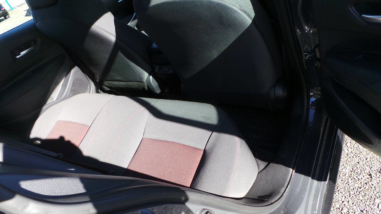 Used 2024 Toyota Corolla SE image 6