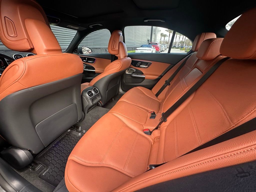 Used 2024 Mercedes-Benz C 300 Sedan image 34