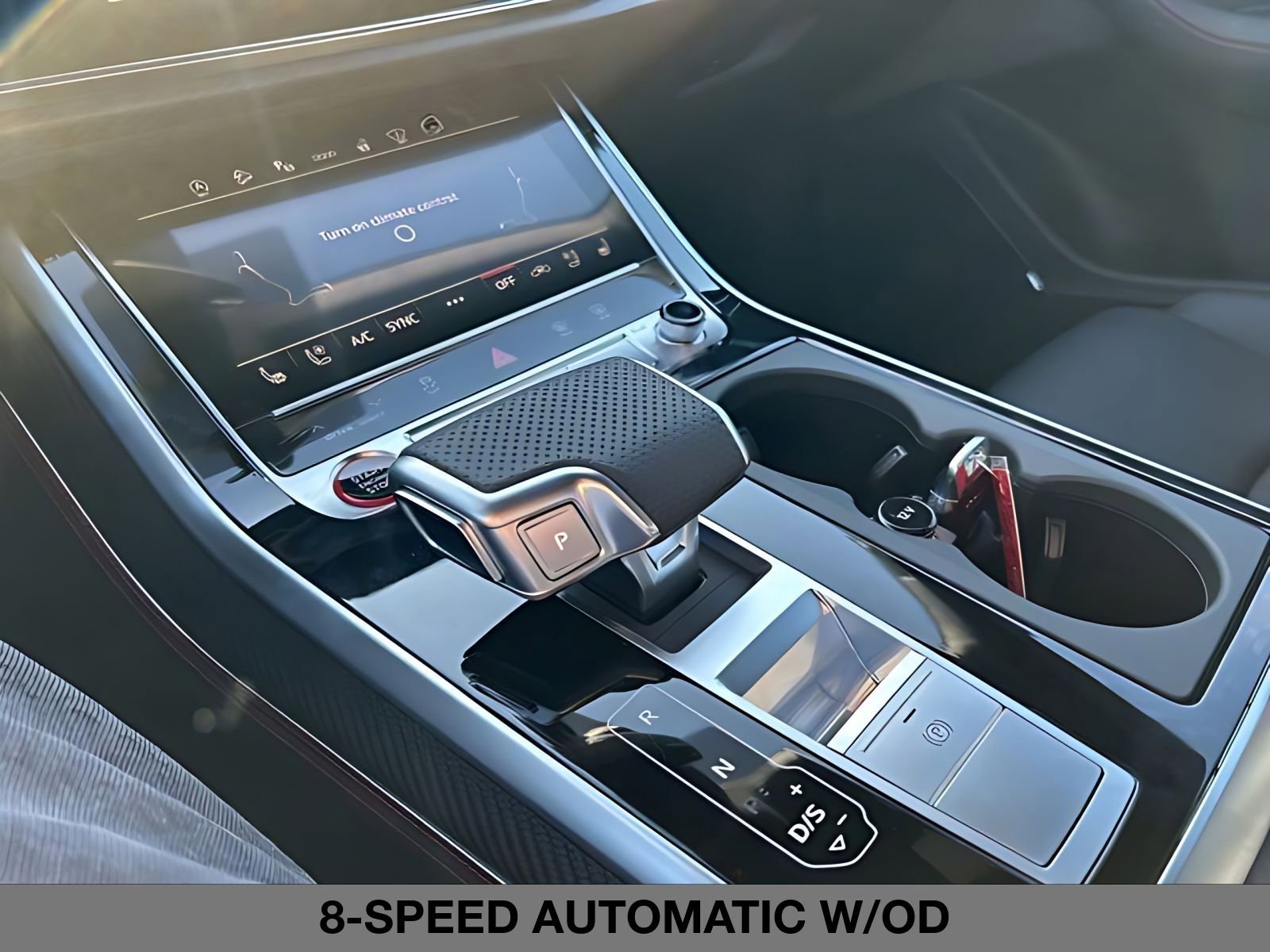 New 2026 Audi SQ8 Prestige image 26