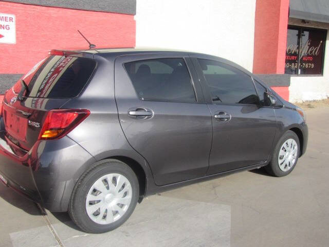 Used 2015 Toyota Yaris L FWD image 7