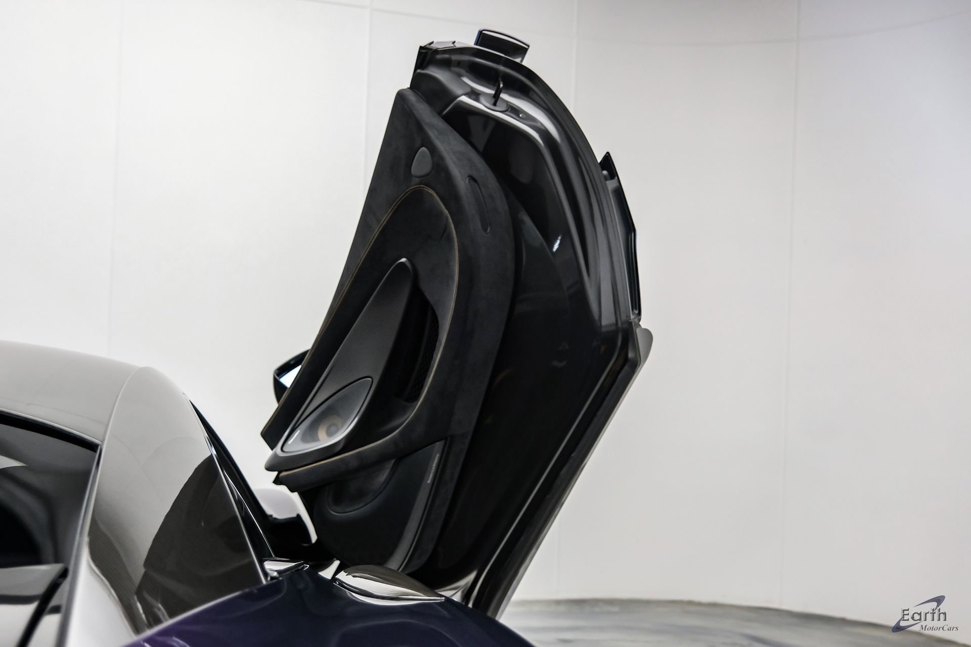 Used 2019 McLaren 600LT RWD image 65