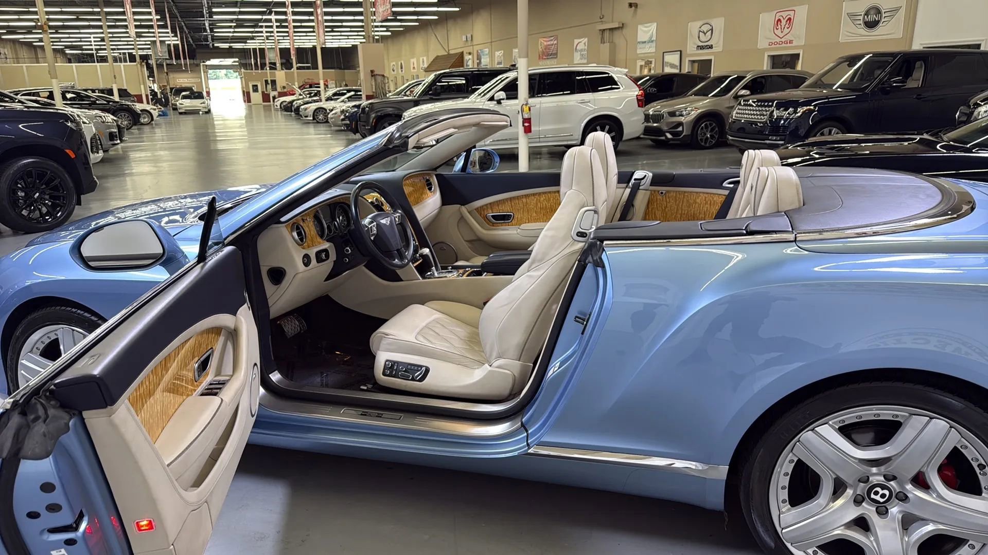 Used 2013 Bentley Continental GT image 15