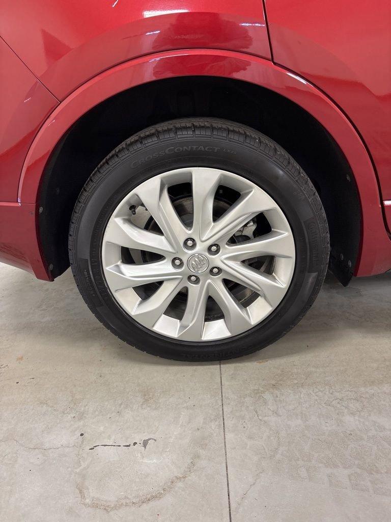 Used 2018 Buick Envision Premium AWD/4WD image 33