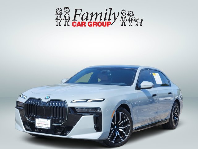 Used 2026 BMW 740i xDrive AWD/4WD image 1