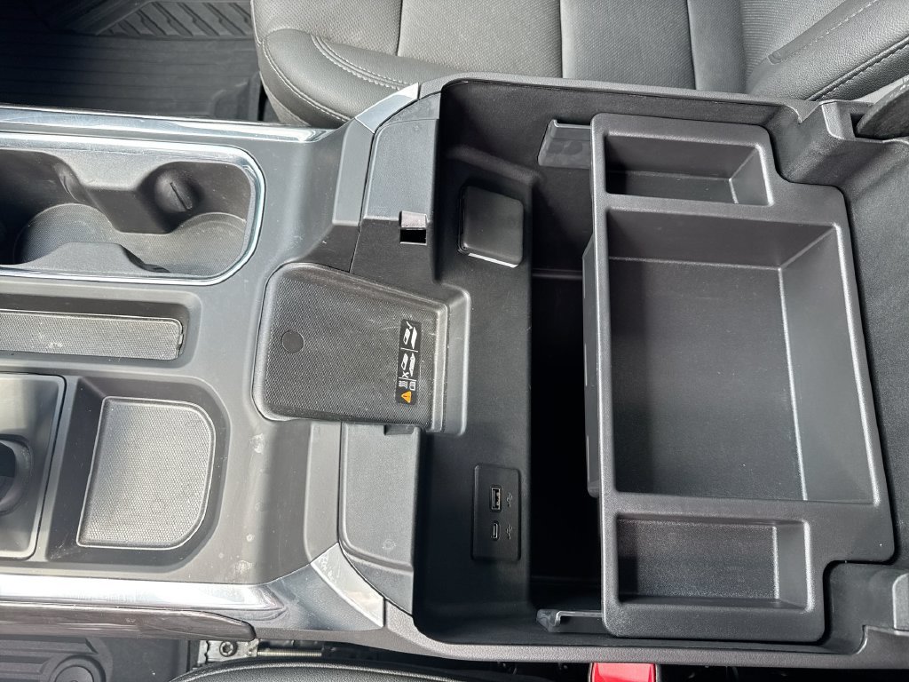 Used 2025 Chevrolet Silverado 1500 LTZ AWD/4WD image 23