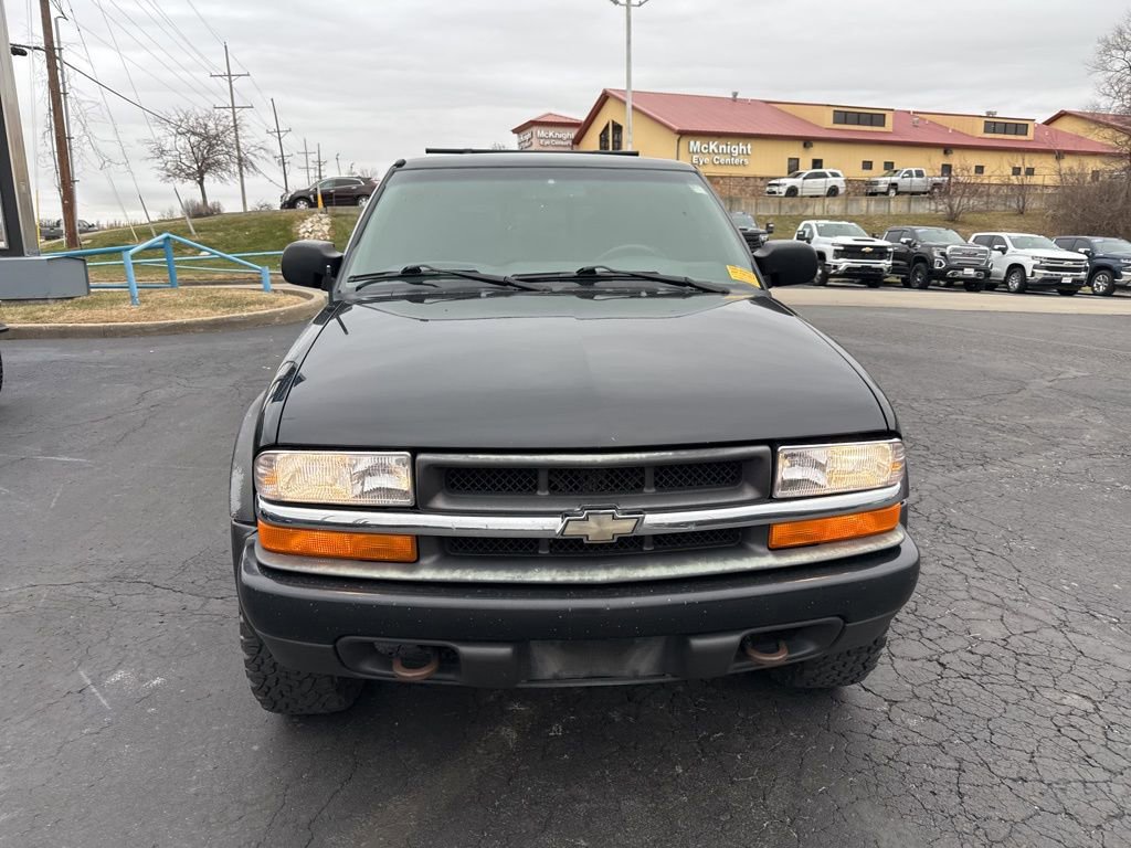 Used 2000 Chevrolet S10 Pickup LS w/ Preferred Equipment Group image 6