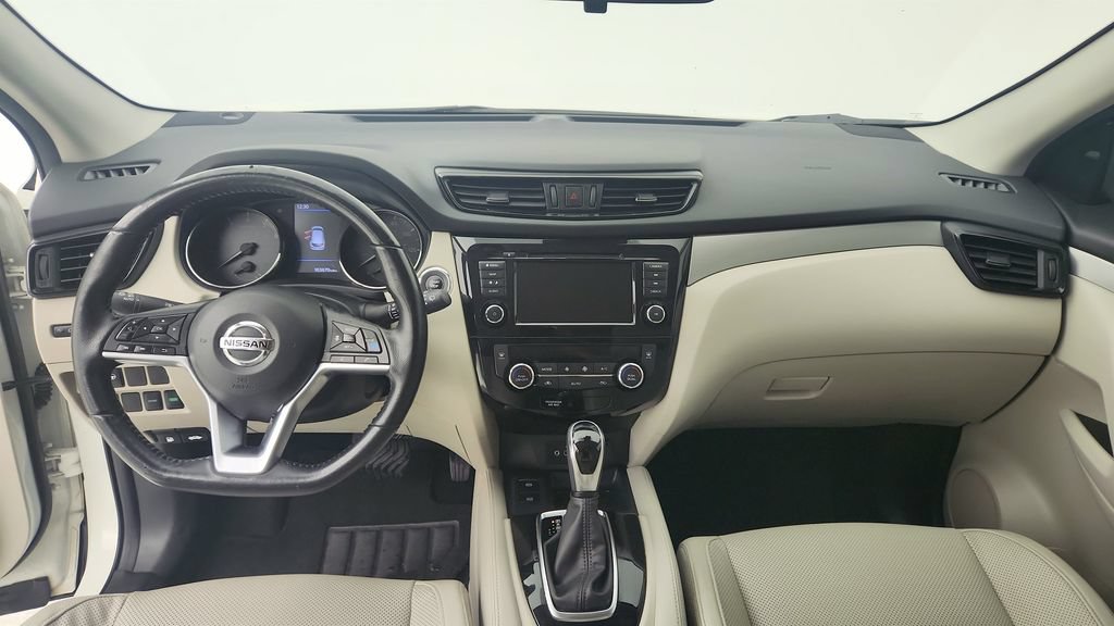 Used 2020 Nissan Rogue Sport SL FWD image 16