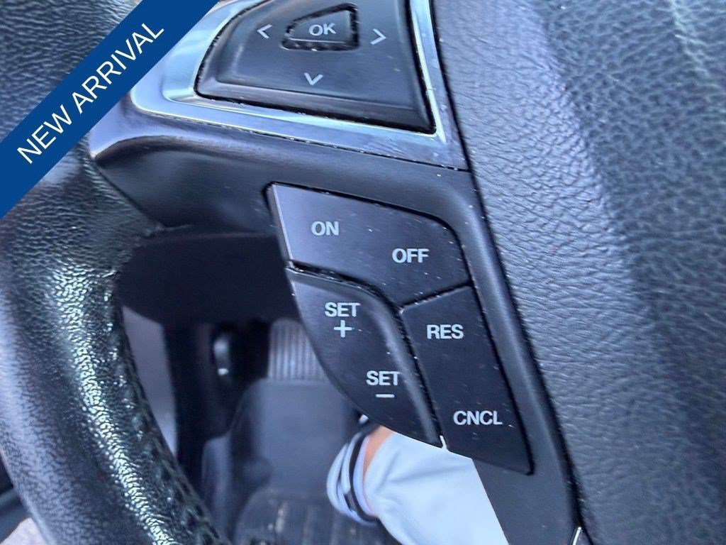 Used 2018 Ford Fusion Titanium FWD image 11