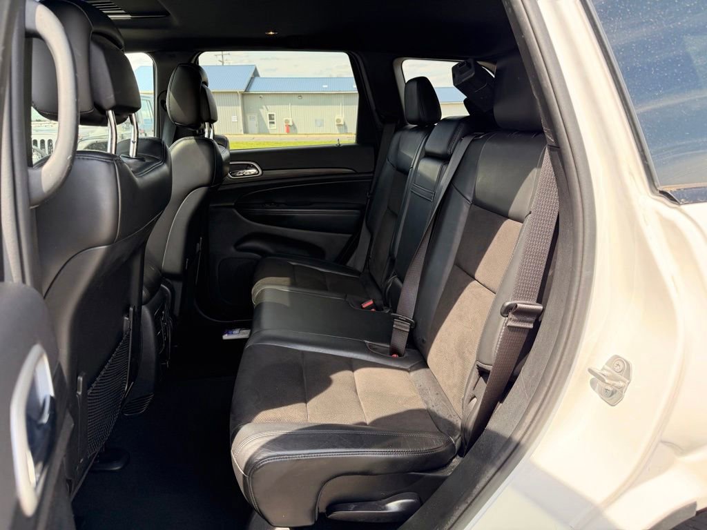 Used 2020 Jeep Grand Cherokee Altitude AWD/4WD image 10