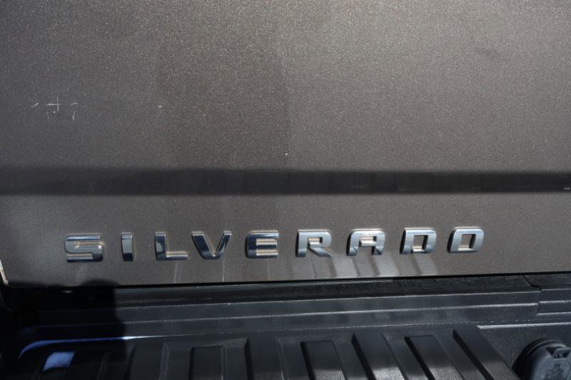 Used 2015 Chevrolet Silverado 2500 W/T w/ WT Convenience Package AWD/4WD image 11