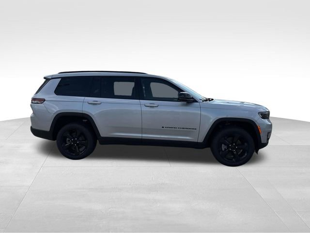 New 2025 Jeep Grand Cherokee L Limited w/ Luxury Tech Group II RWD image 24
