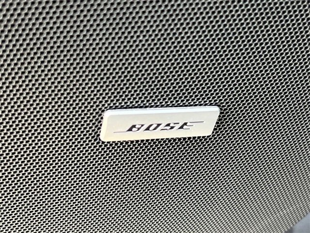 Certified 2022 Cadillac XT5 Premium Luxury w/ LPO, Floor Liner Package image 16