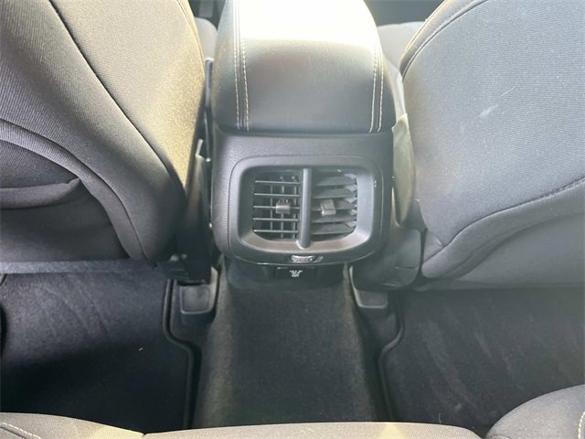 Certified 2016 Jeep Cherokee Latitude w/ Comfort/Convenience Group image 17