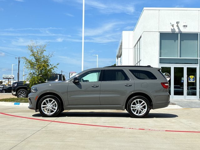 Used 2025 Dodge Durango GT AWD/4WD image 3