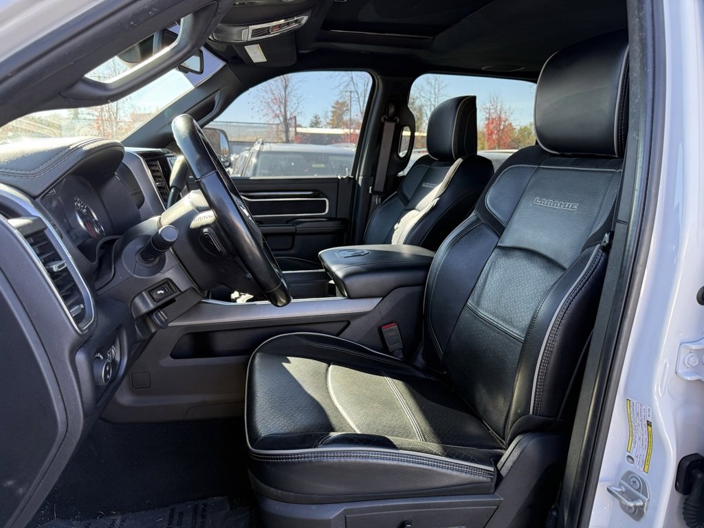 Used 2022 RAM 2500 Laramie w/ Night Edition image 27