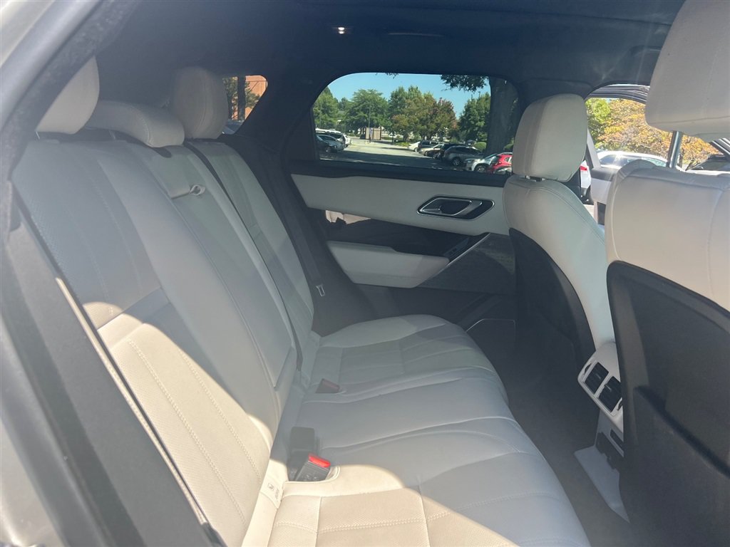 Used 2020 Land Rover Range Rover Velar R-Dynamic S AWD/4WD image 20