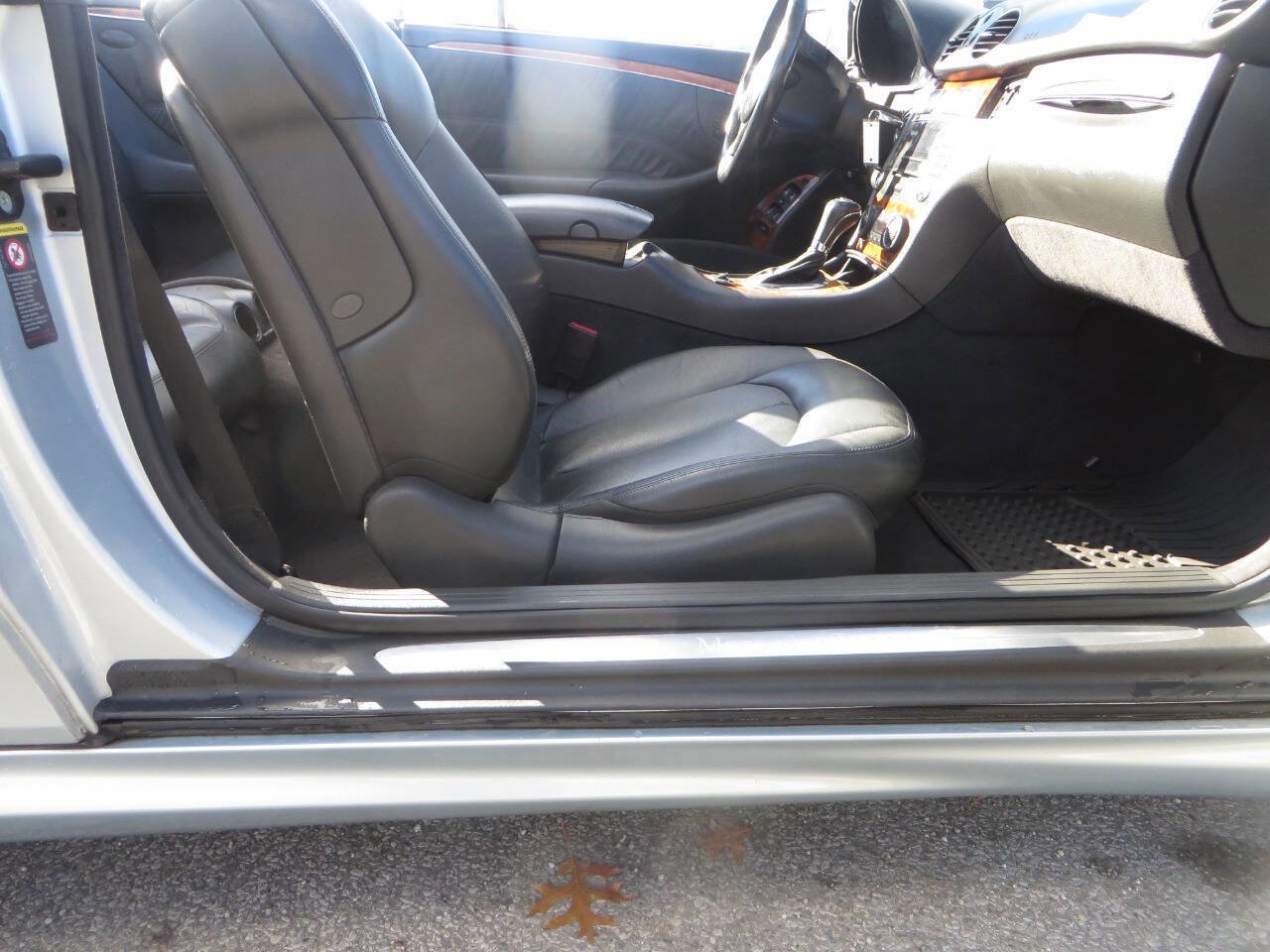 Used 2005 Mercedes-Benz CLK 500 Cabriolet image 14