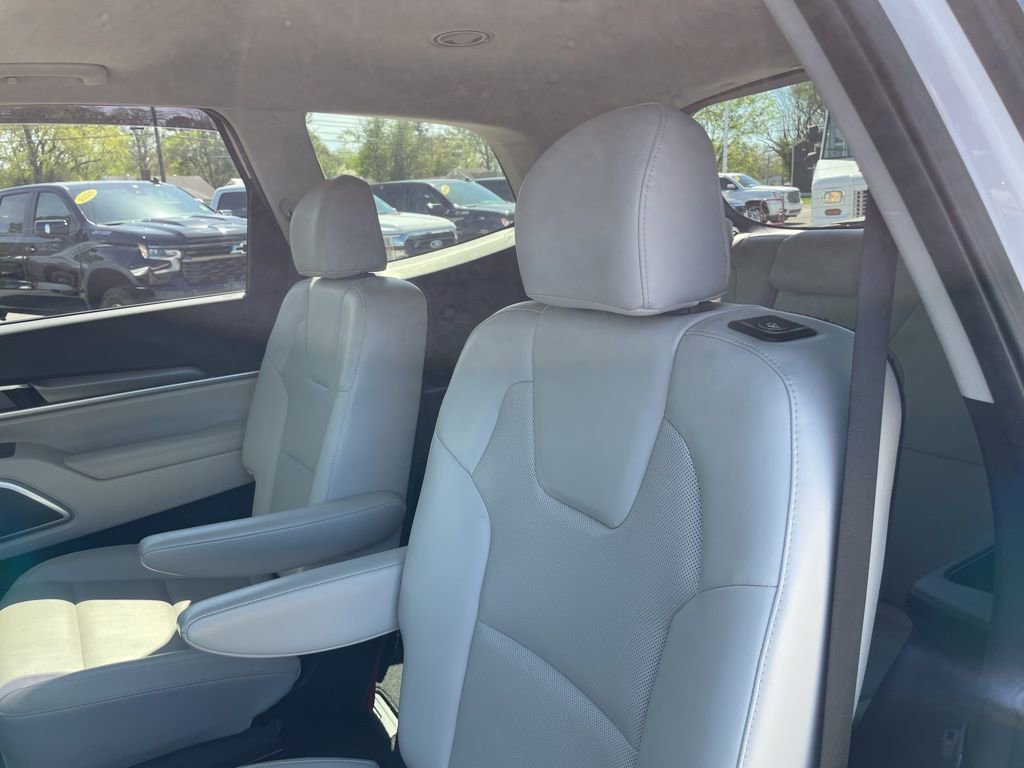 Used 2022 Kia Telluride S AWD/4WD image 43
