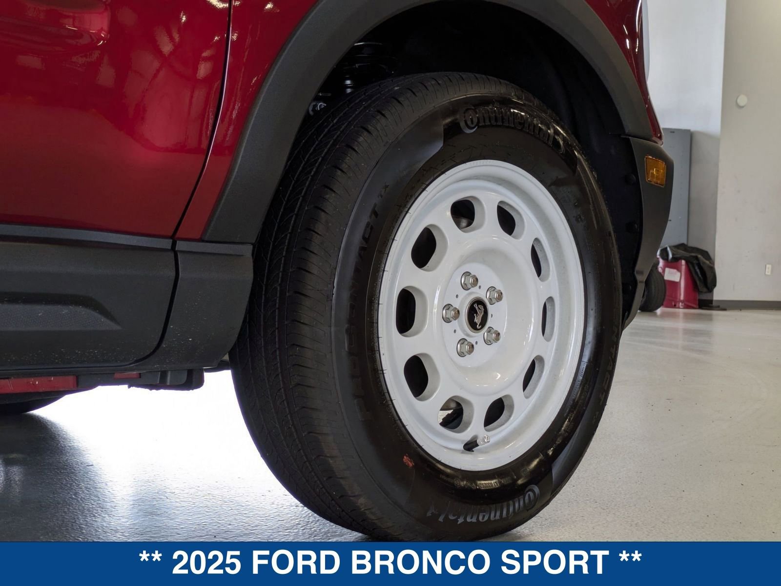 New 2025 Ford Bronco Sport Heritage w/ Convenience Package AWD/4WD image 13
