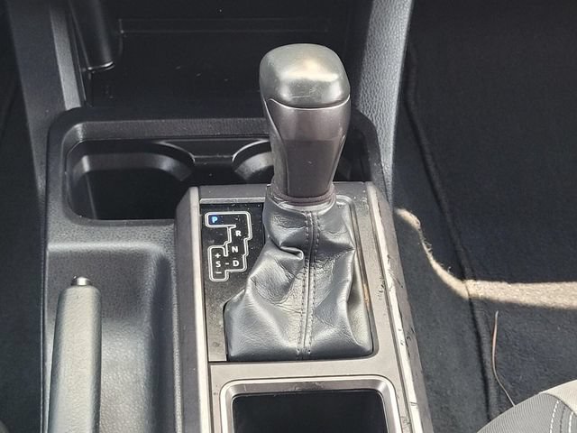 Used 2023 Toyota Tacoma TRD Off-Road AWD/4WD image 18