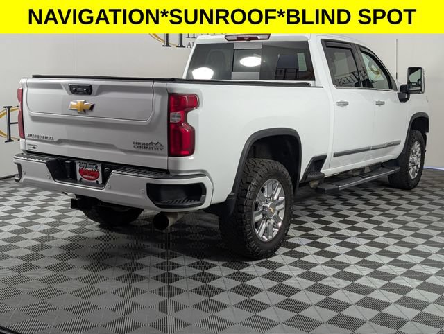 Used 2024 Chevrolet Silverado 2500 High Country w/ Max Trailering Package AWD/4WD image 7