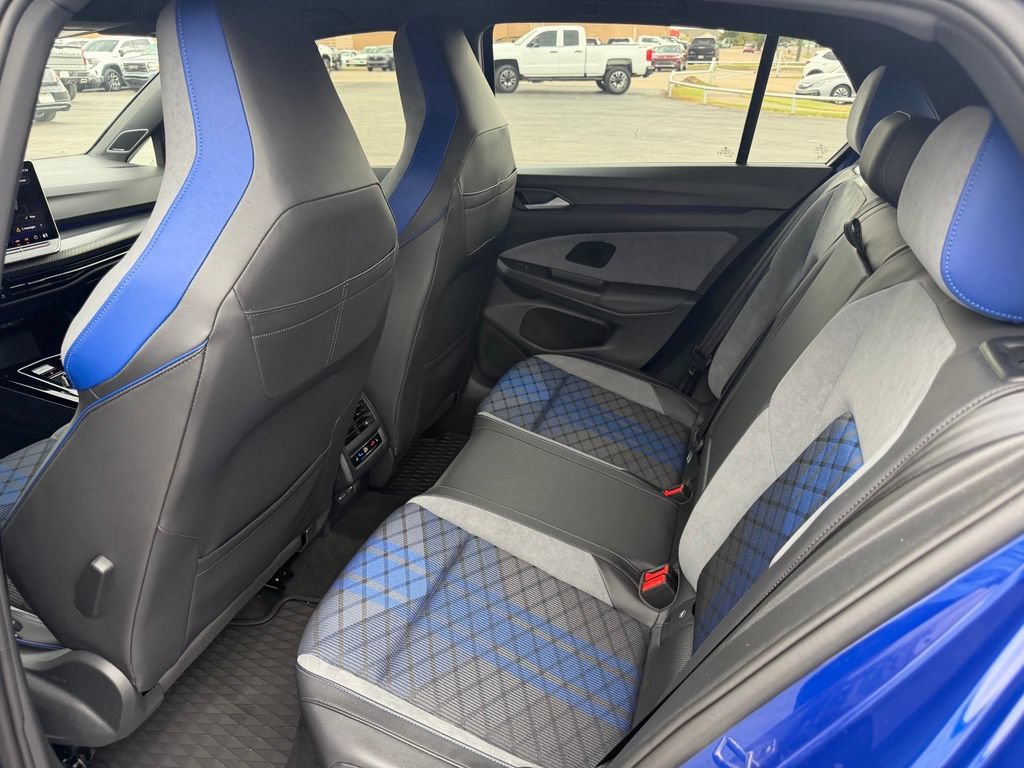 Used 2025 Volkswagen Golf w/ Euro Style Package AWD/4WD image 21