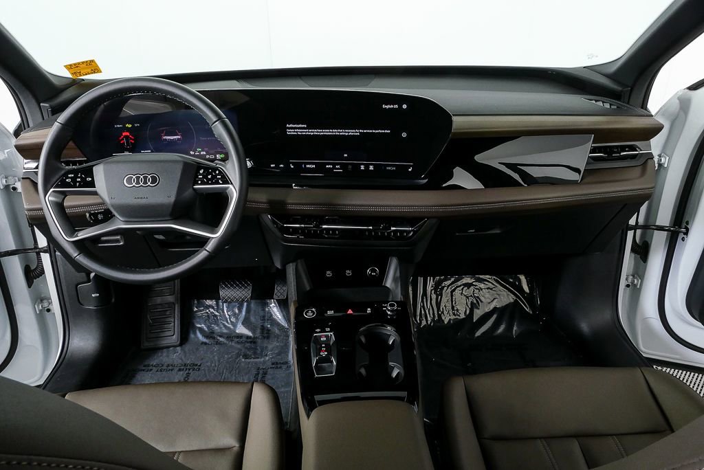 Certified 2025 Audi Q6 e-tron Premium image 18