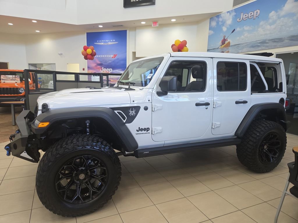New 2025 Jeep Wrangler Willys image 8