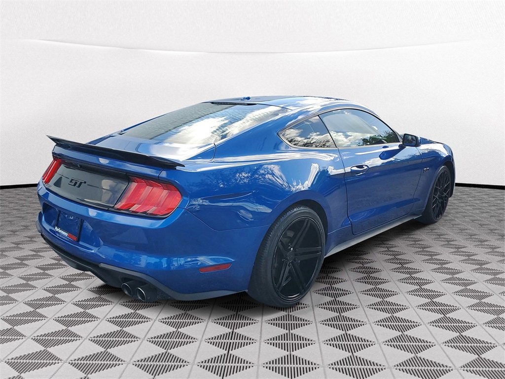 Used 2018 Ford Mustang GT w/ Equipment Group 301A image 4