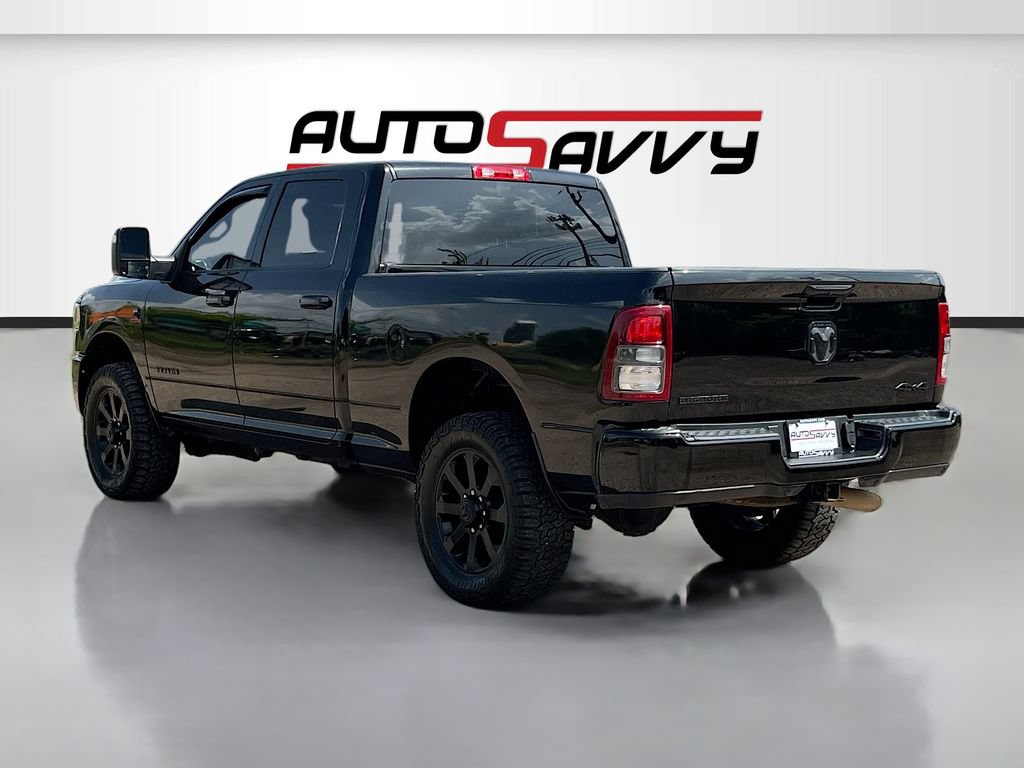 Used 2023 RAM 3500 Big Horn w/ Night Edition AWD/4WD image 5