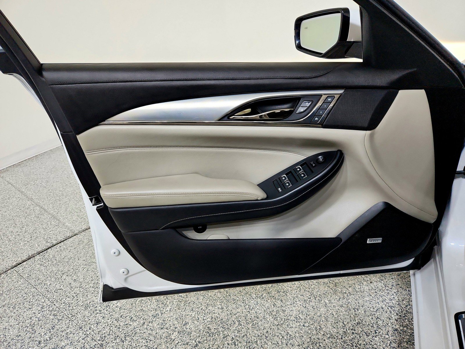 Used 2019 Cadillac CTS Luxury w/ V-Sport Package image 24