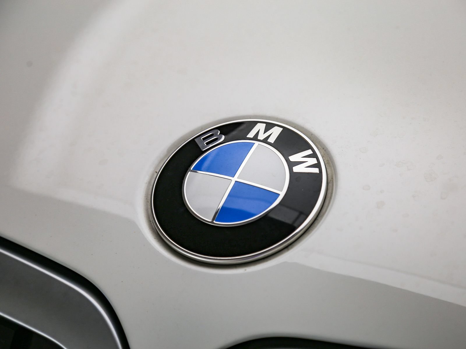 Certified 2024 BMW X7 M60i AWD/4WD image 9