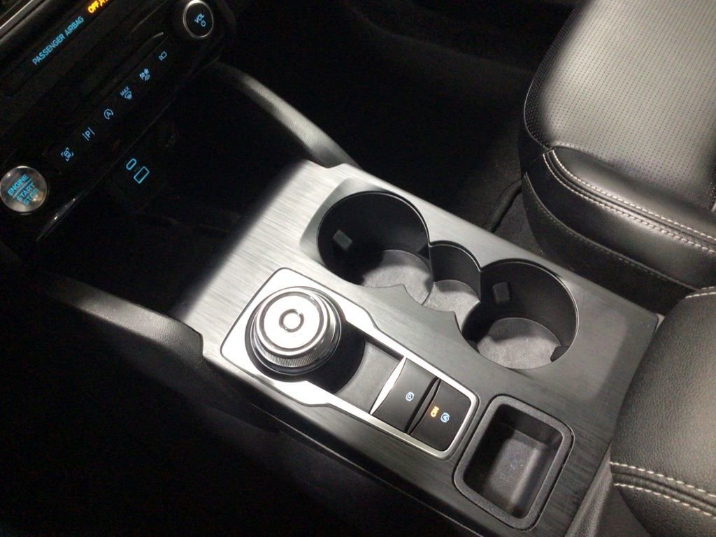 Used 2023 Ford Escape Platinum image 16