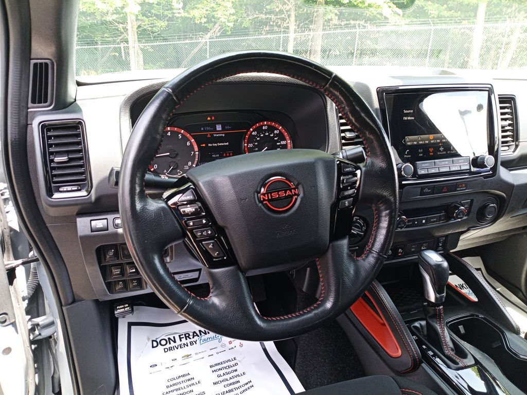 Used 2023 Nissan Frontier PRO-4X w/ Pro Convenience Package AWD/4WD image 13