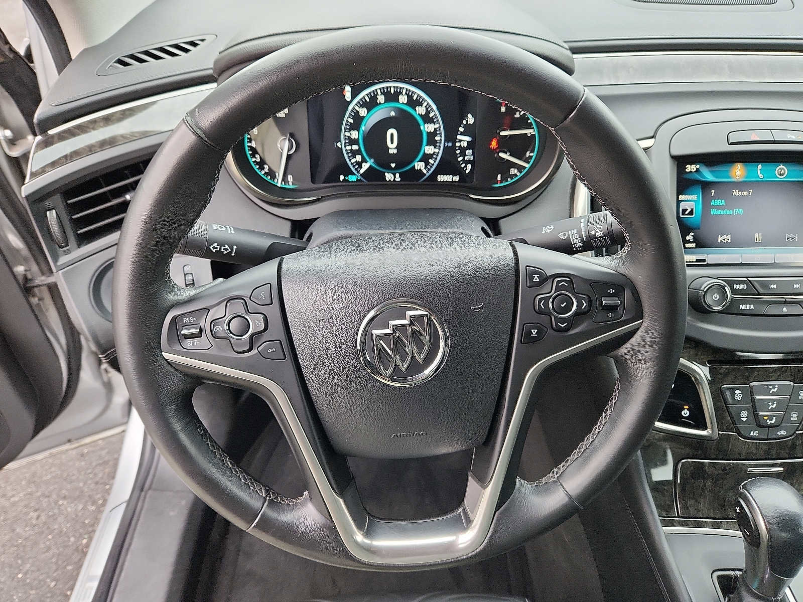 Used 2015 Buick LaCrosse Leather image 19