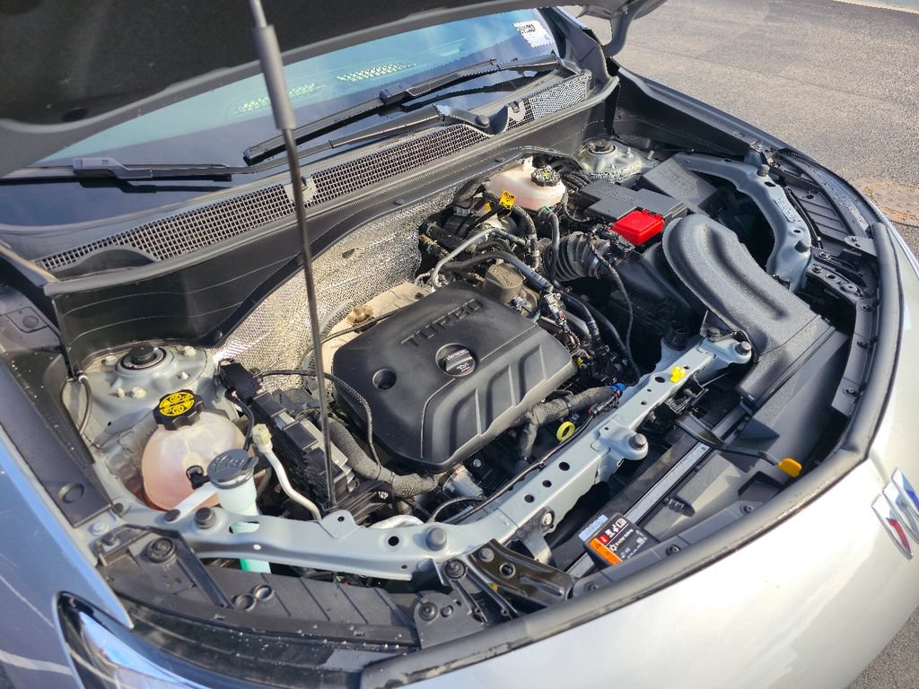 Used 2024 Buick Encore GX Avenir w/ Avenir Convenience Package FWD image 29