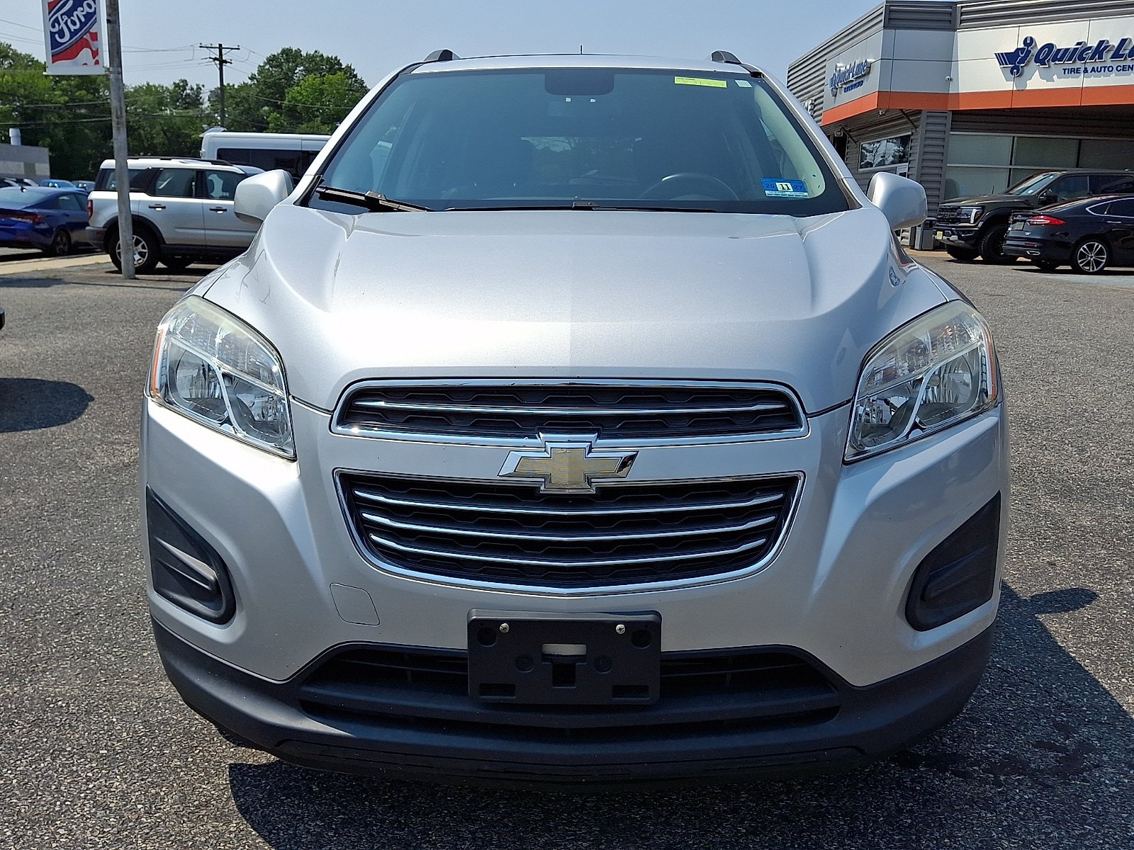 Used 2016 Chevrolet Trax LT w/ LT Sun and Sound Package AWD/4WD image 2