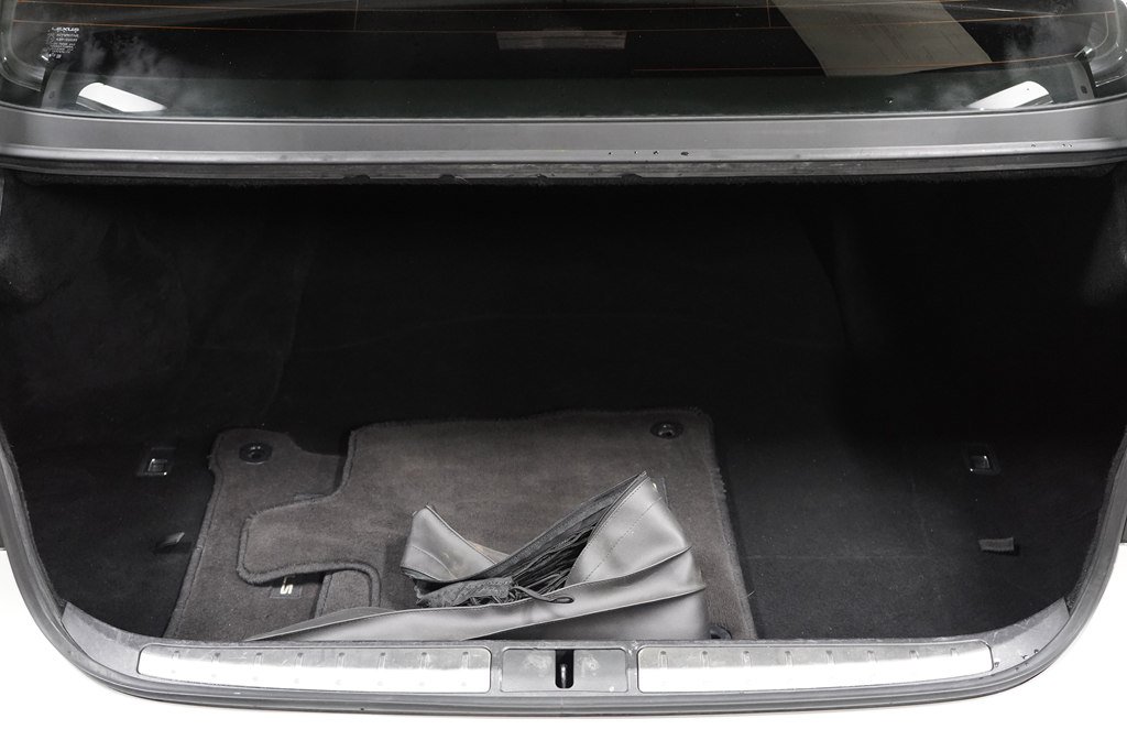 Used 2022 Lexus LS 500 w/ Interior Upgrade Package RWD image 23